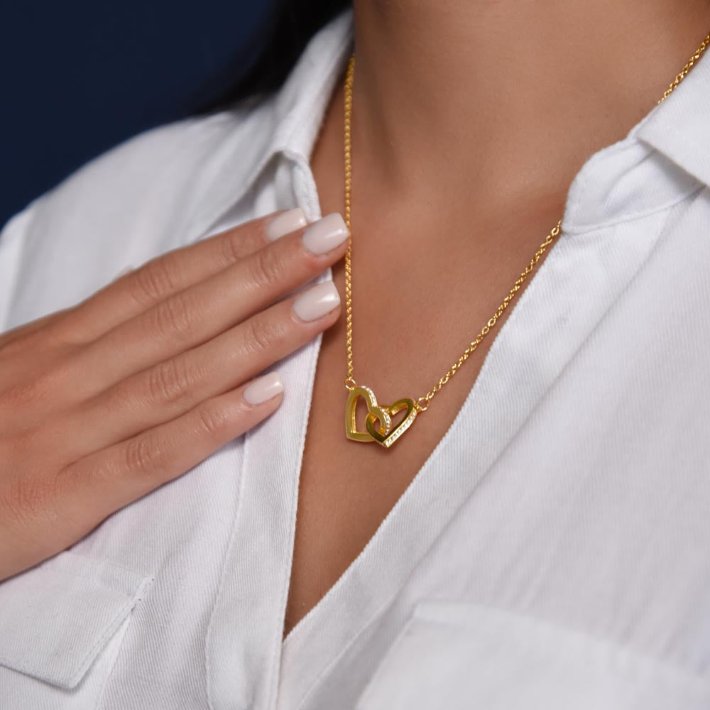 To My Lovely Daughter, Hold This Tight To Feel My Love, Interlocking Hearts Necklace, Gift from Mom